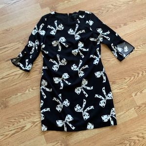 Banana Republic black/white bow dress